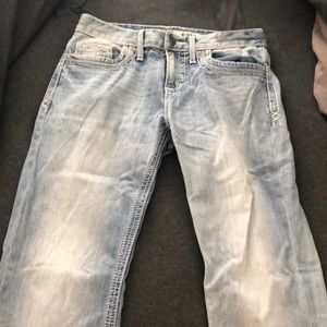 Buckle “Aiden” Jeans